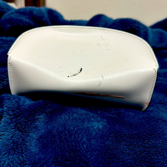 Men’s wraparound black lens YvesSaintLaurent sunglasses - Picture 10 of 10